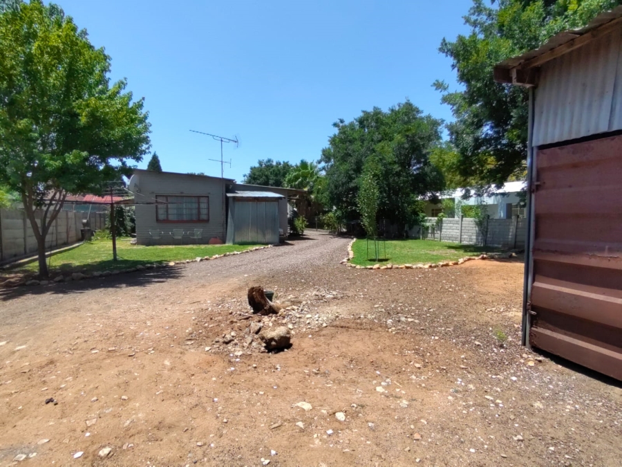 4 Bedroom Property for Sale in Parys Free State